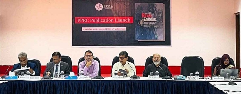 দারিদ্র্যের ঝুঁকিতে ৩ কোটি ১০ লাখ মানুষ, চাপে মধ্যবিত্ত পরিবার